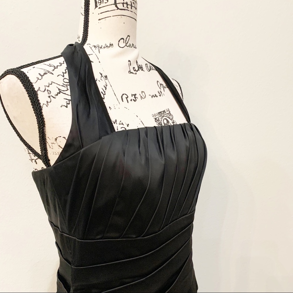 White House Black Market Dress, Size 6 - Picture 3 of 8